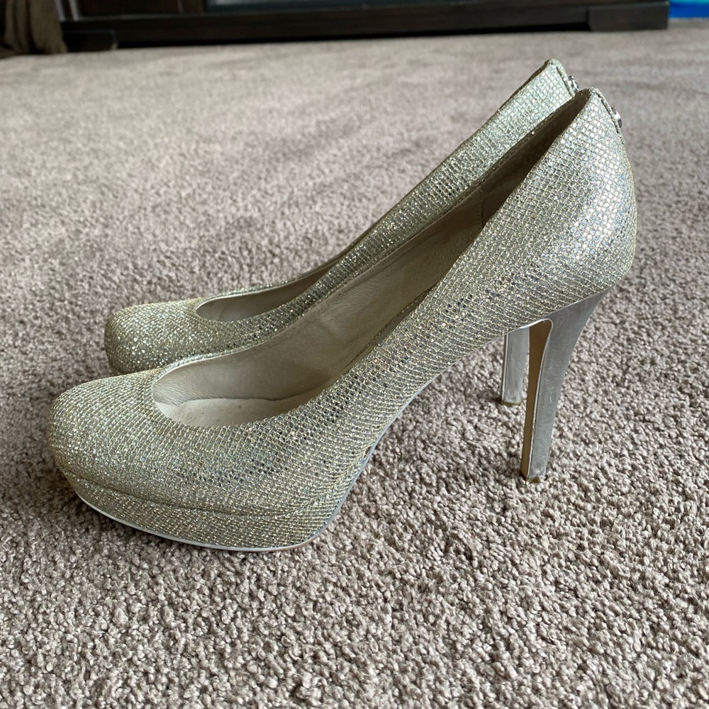 Micheal Kors pumps